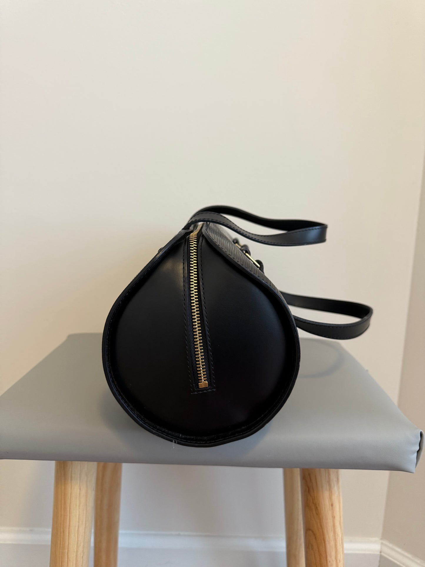 Louis Vuitton EPI Papillon 30