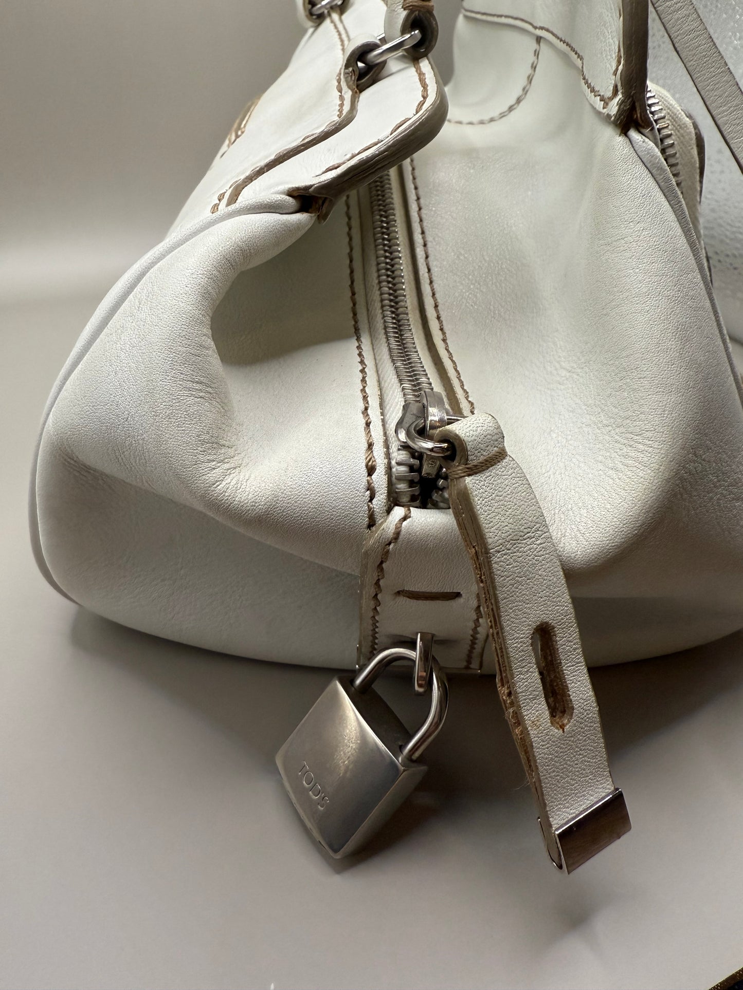 White Tod’s Leather Satchel