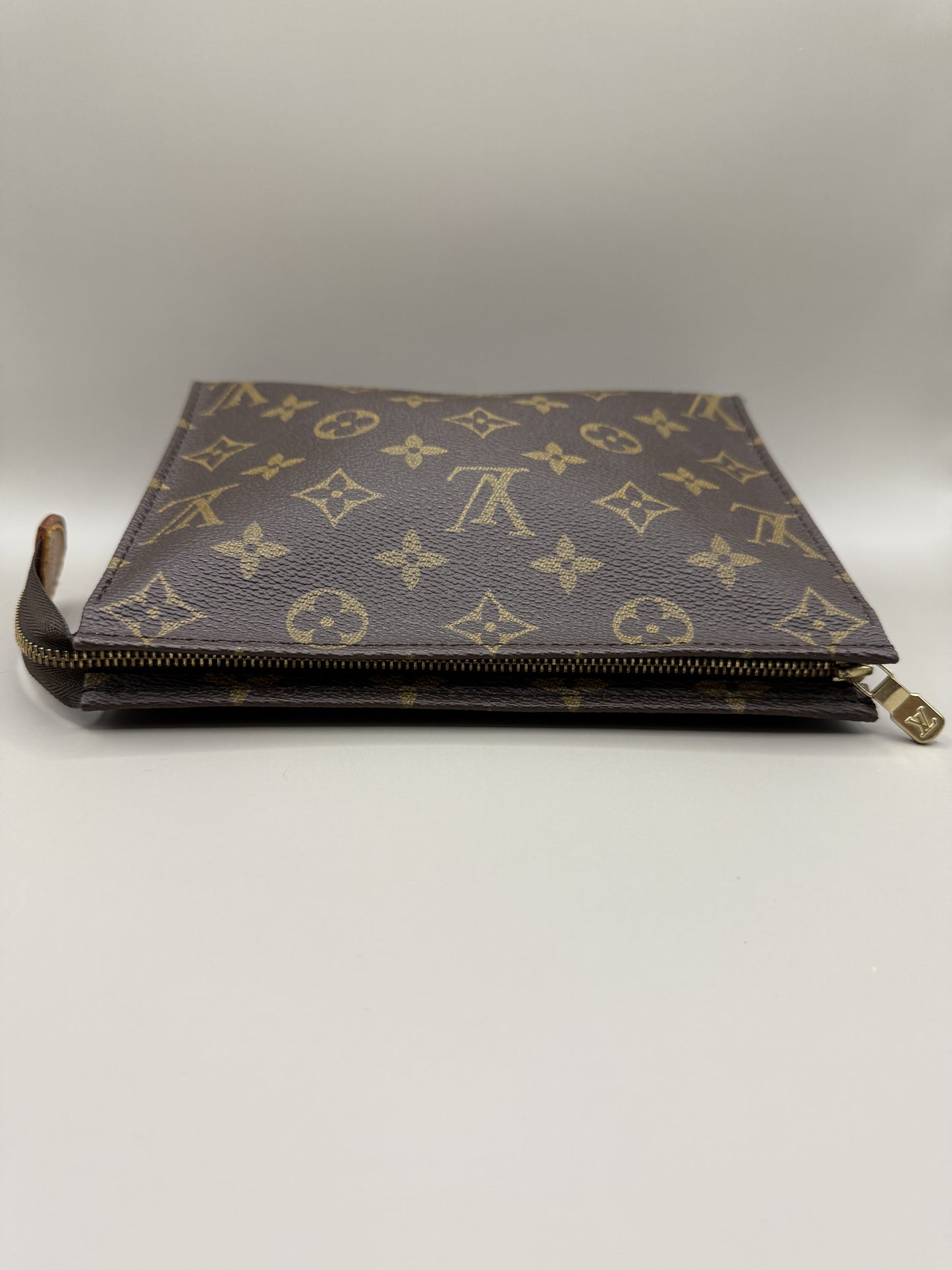 2006 Louis Vuitton Toiletry 19 Pouch - Made in France